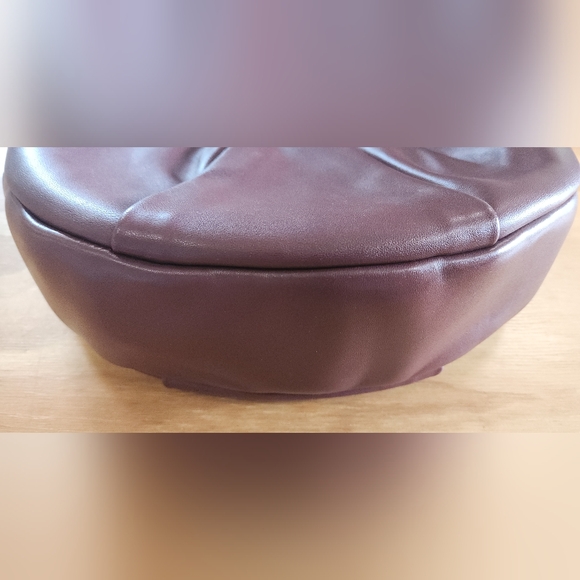 STAUD Soft Moon Bag - Picture 3 of 9